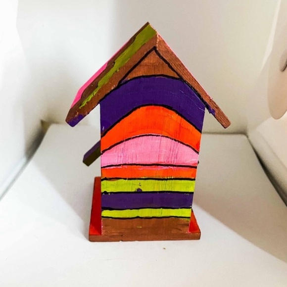 New Hand Painted & Handcrafted Double Hole Custom Birdhouse Home Decor - Picture 5 of 15